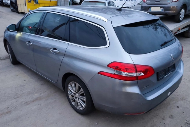 Peugeot 308 cena 21700 przebieg: 212995, rok produkcji 2014 z Czerwieńsk małe 352